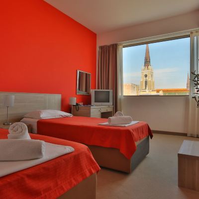 Standard Twin Room, 2 Twin Beds Hotel Putnik Promo Code