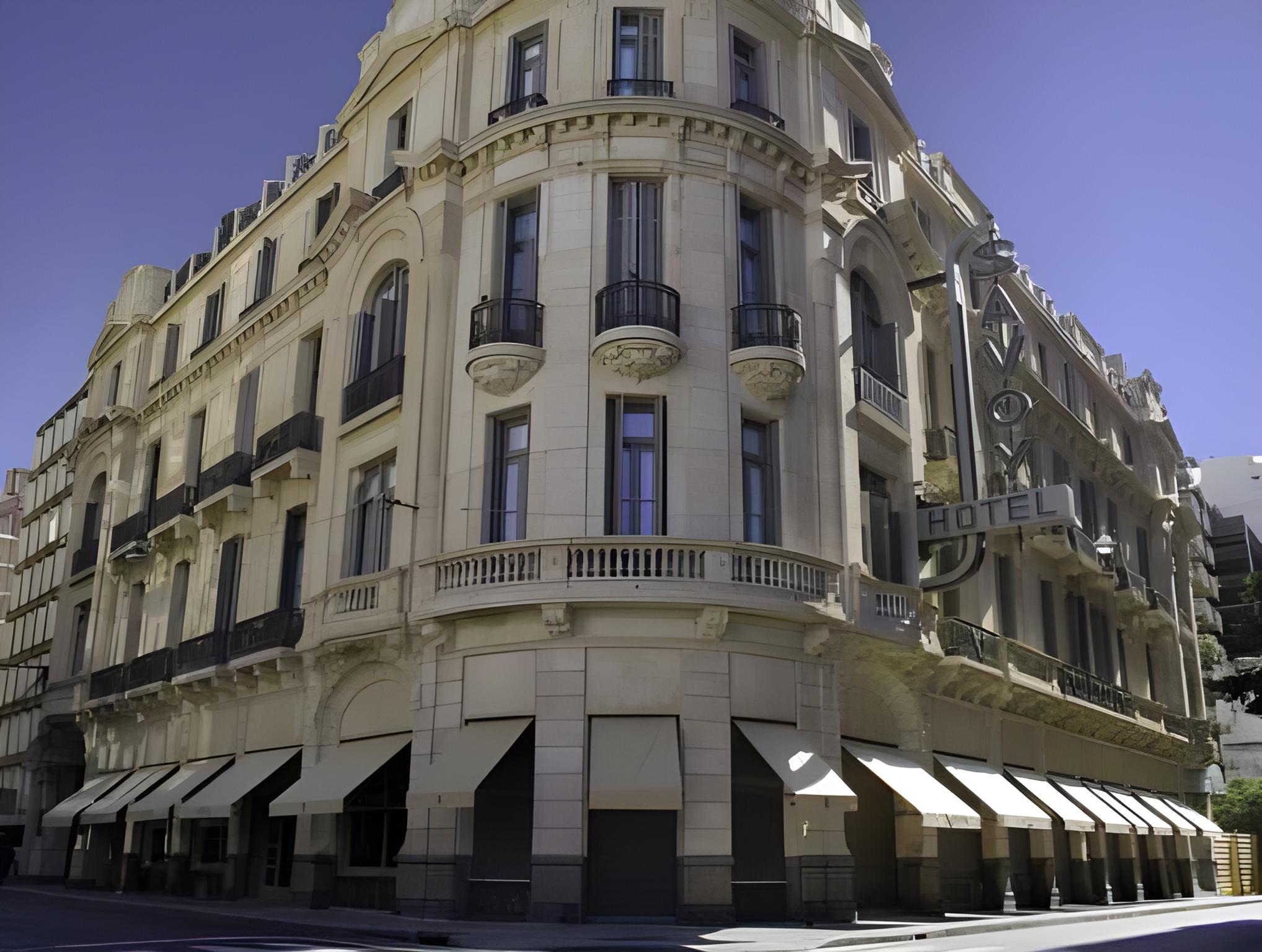 特大床高级套房