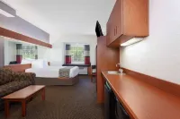 Microtel Inn & Suites by Wyndham Lady Lake/The Villages