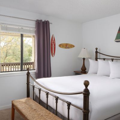 Two Bedroom Lodge with Lake View Kingston Plantation Condos Promo Code