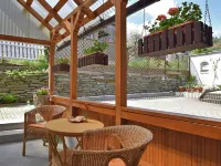 Apartment in Thuringian Forest with Garden Hotels in 