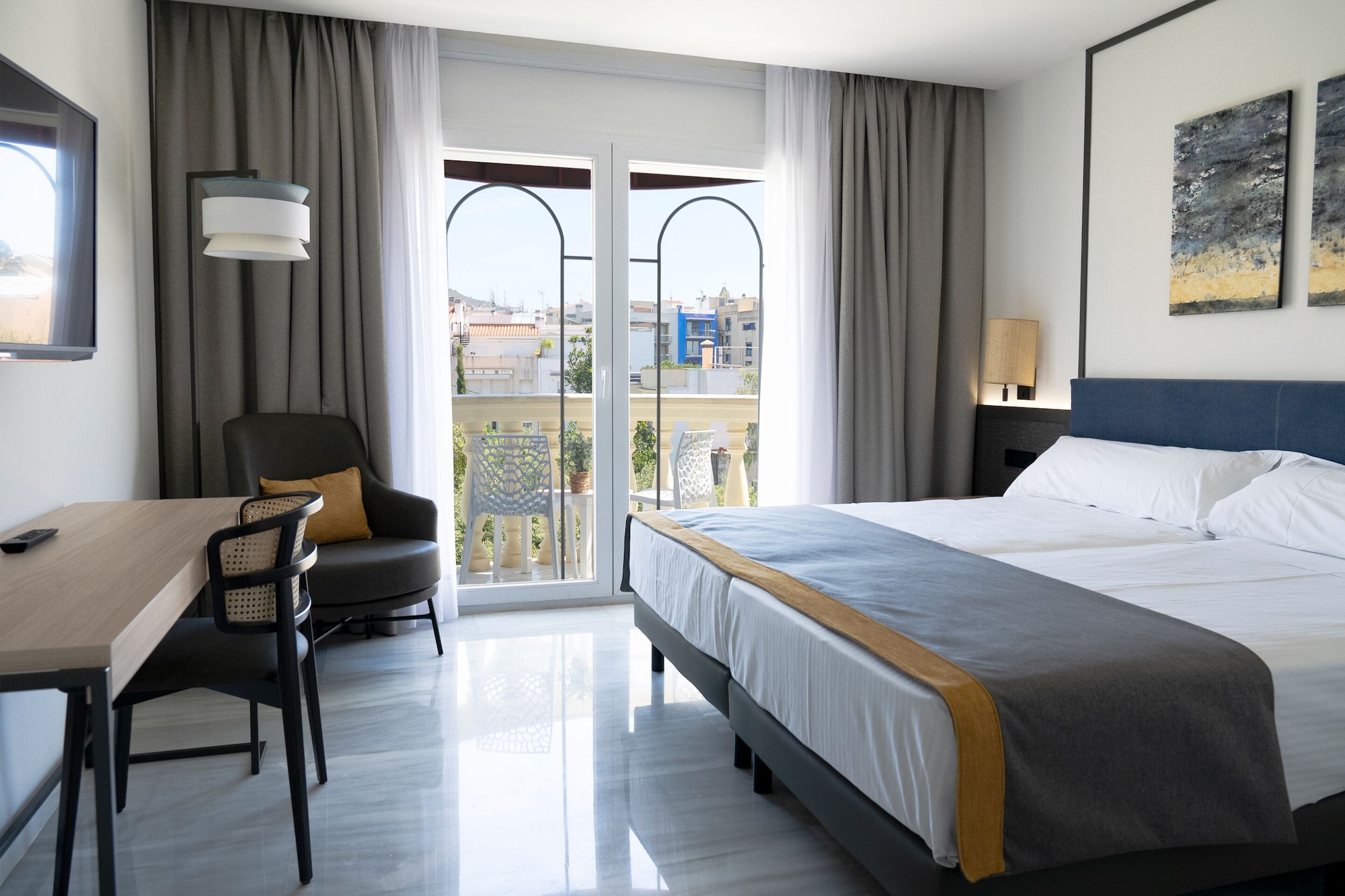 单人间 - 泳池景观