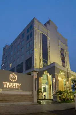 Trinity Grand Ξενοδοχεία στην πόλη 