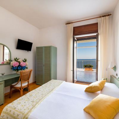 Double Room with Terrace and Sea View Hotel Sporting Promo Code