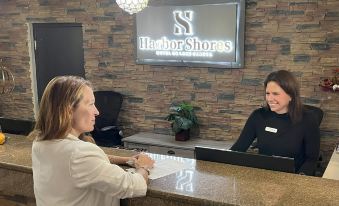 Harbor Shores on Lake Geneva - Housity