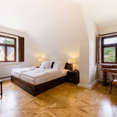 Deluxe Double Room Schloss Purschenstein Promo Code