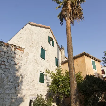 Bed & Breakfast Vila Baguc