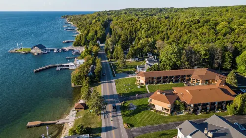 Pine Grove Resort