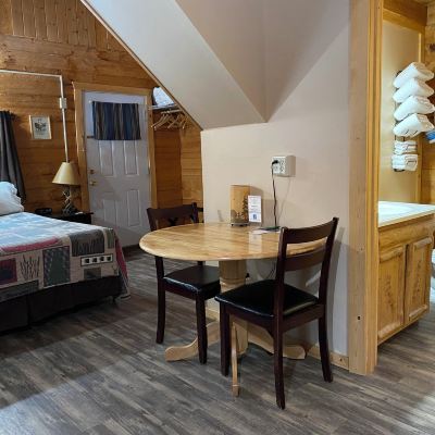 Deluxe Loft, Multiple Beds Caribou Cabins Promo Code