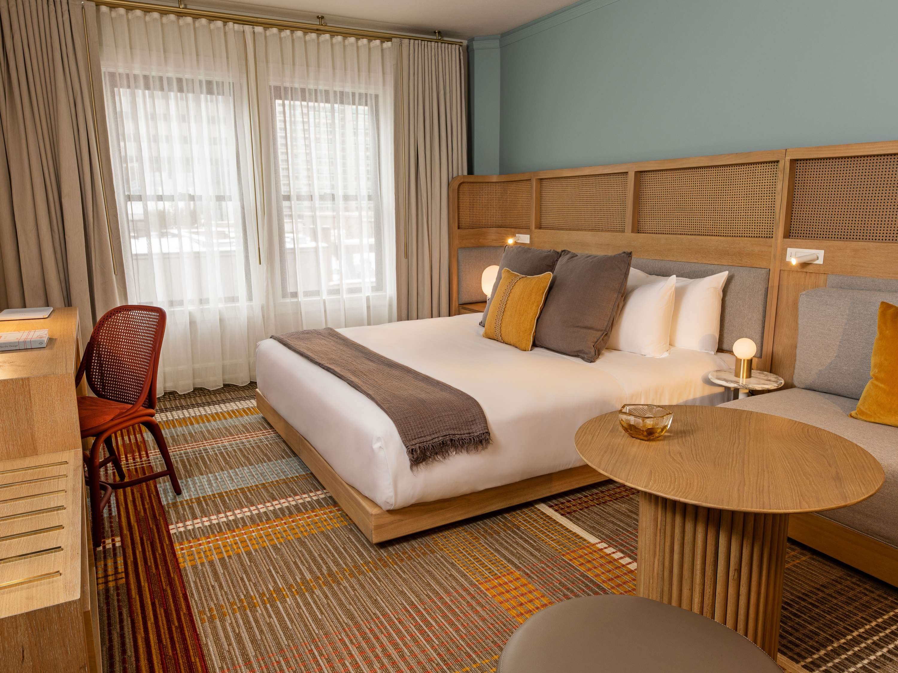 无障碍高级特大床房