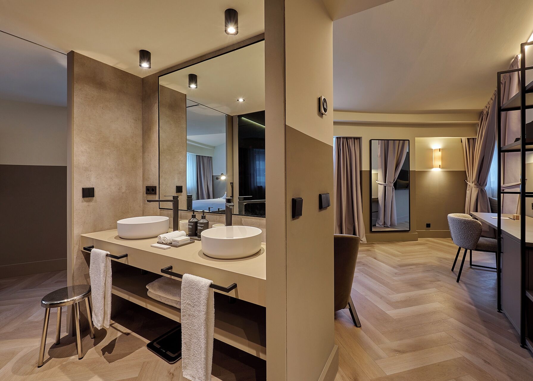 普通套房 （Cinema）