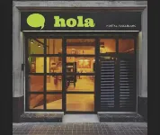 Hola Hostal Collblanc Hotel di 