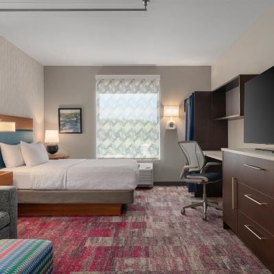 Hearing Access Queen Studio Suite Home2 Suites by Hilton Middletown Promo Code