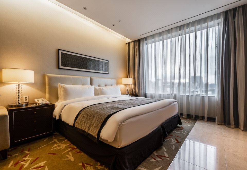 尊貴特大床一室房