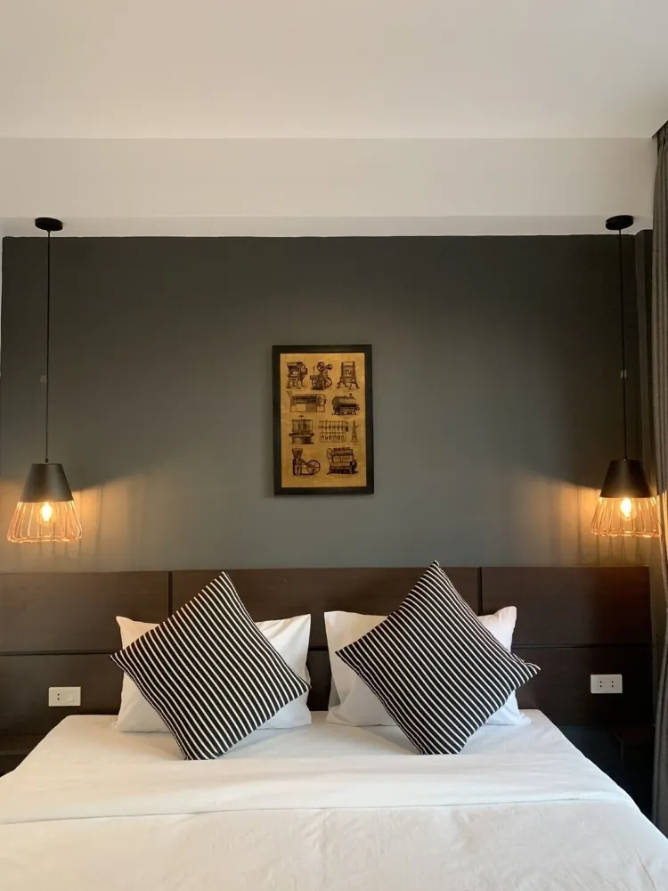 ห้องสแตนดาร์ด เตียงใหญ่ 1 เตียง