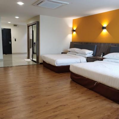 Suite Keluarga Mewah Kupon Season Inn