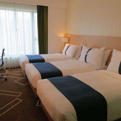 三床房 香港九龍東智選假日酒店優惠