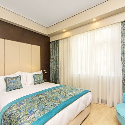 Standard Double Room with Balcony Mukarnas Taksim Hotel Promo Code