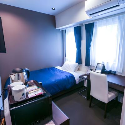 小型雙人床房-吸菸 Livemax飯店-橫濱關內站前優惠