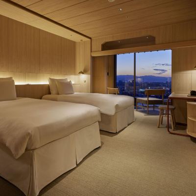 ニュー・ノウズ・オールド アゴーラ福岡山の上ホテル&スパ クーポン