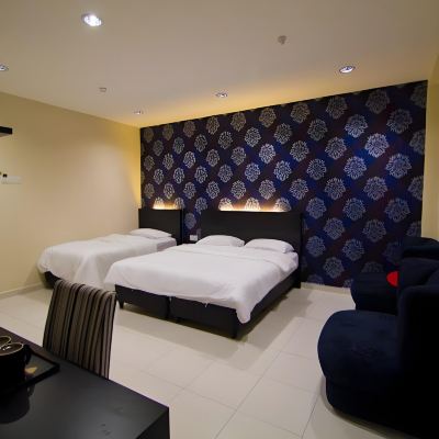Bilik Keluarga Kupon Melody Inn Hotel