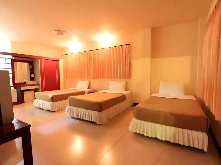 ห้องมาตรฐานสำหรับสามท่าน