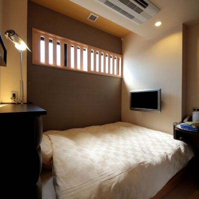 ダブルルーム ホテル道後やや クーポン