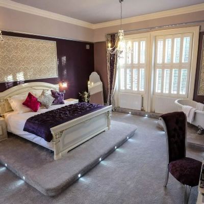 Executive Luxury Room Derby Manor Promo Code
