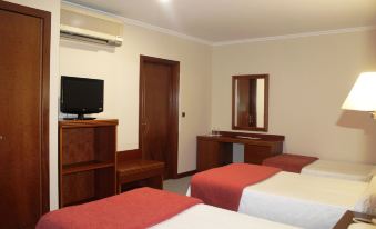Hotel Villa de Marin - Housity