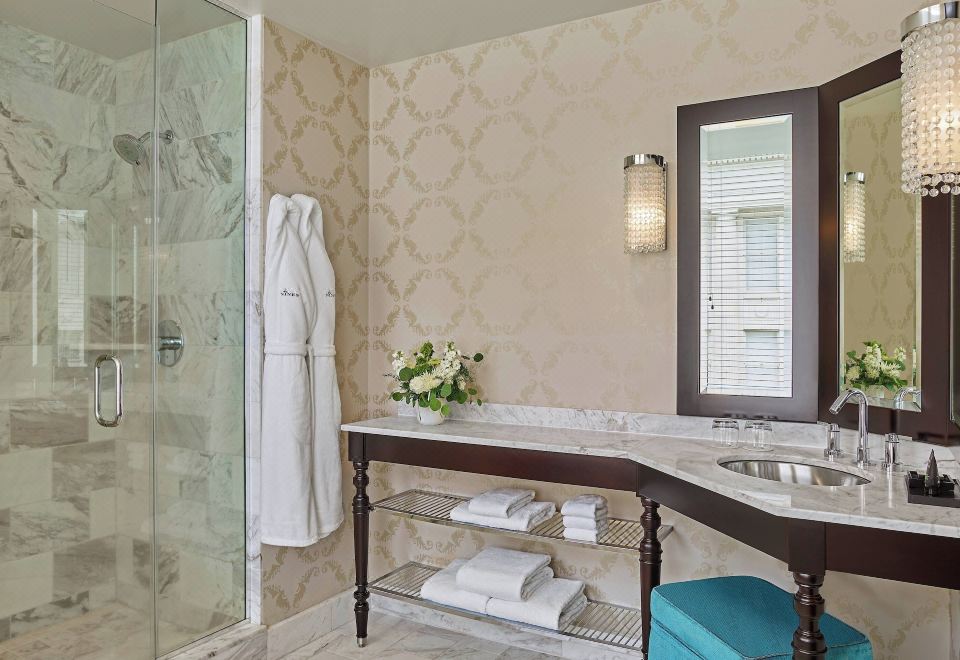 The Nines, a Luxury Collection Hotel, PortlandOne Bedroom Two Queen Suite