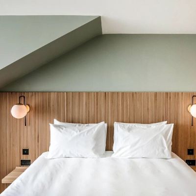Accessible Double Room Mollies Motel Promo Code