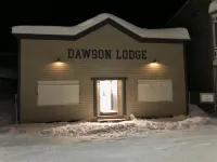Dawson Lodge Отели в г. 