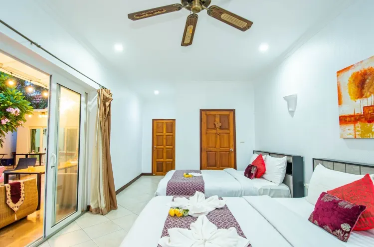 ลักซ์ชัวรี่วิลล่า, 3 ห้องนอน, วิวสระว่ายน้ำ