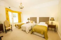Emlagh House Hotels in 