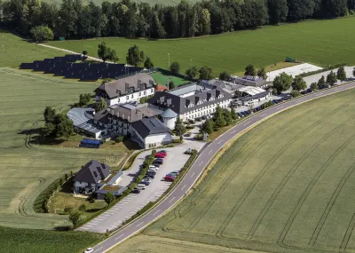 1A Landhotel Schicklberg Hotel di 