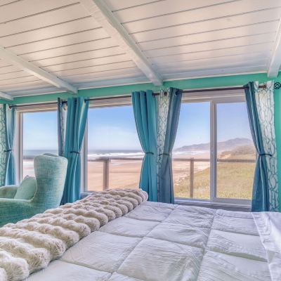 Standard Single Room, 1 Queen Bed, Partial Ocean View Moolack Shores Inn Promo Code