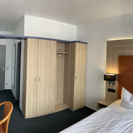 Median Hotel Garni