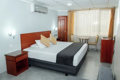 Grand Hotel Machala Hotel di 