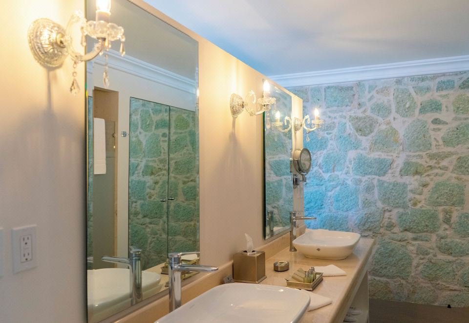 小型双床双人套房