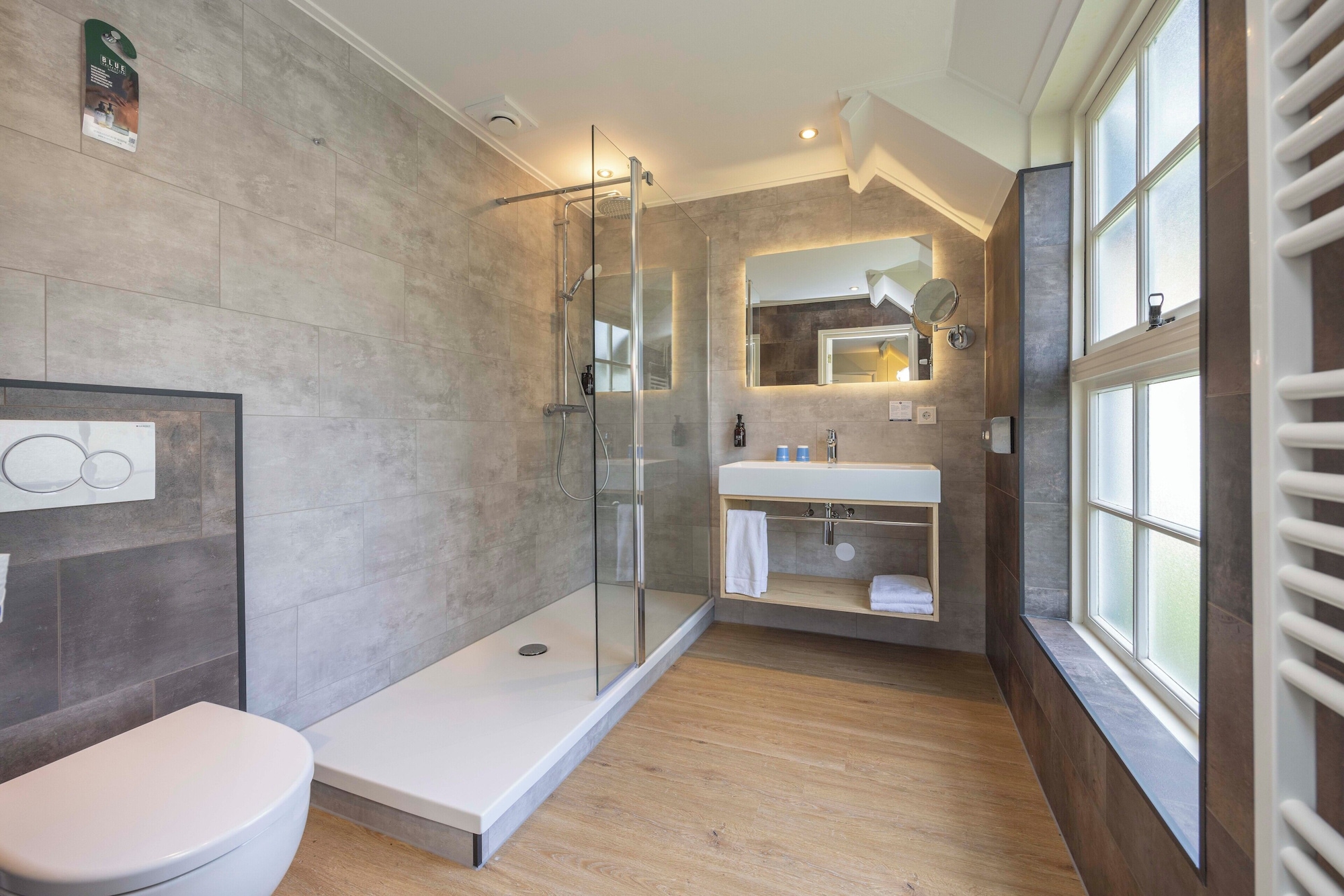 带露台的家庭房