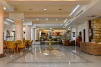 Veronica Hotel
