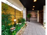 ニューロイヤルホテル Hôtels à : Ōmuta