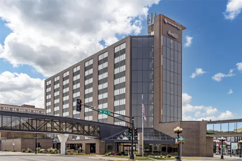 Executive Residency by Best Western Waterloo  Cedar Falls