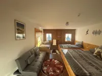 Veitenhof Alm im Autofreien Kaisertal Hotel di 