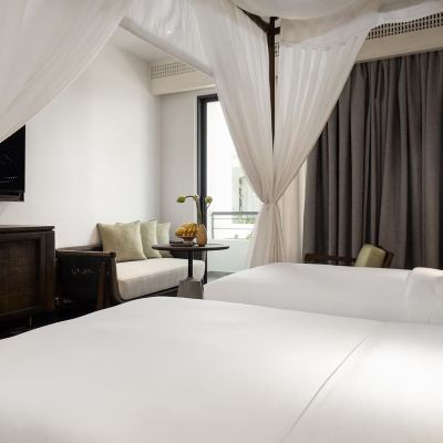 SANTI Room W One-Way Airport Transfer And Minibar Anjali by Syphon Promo Code