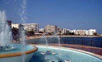 Hostal Santa Eulalia - Housity