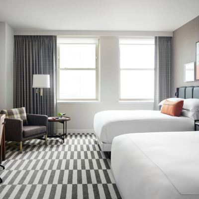 City View Room:Two Queen Beds