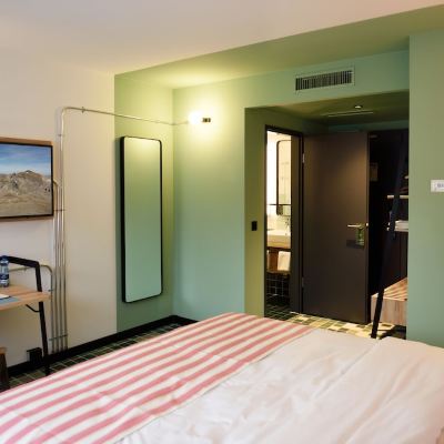 Superior Room with One Double Bed and Balcony