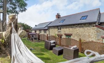 Caner Bach Lodge - Housity