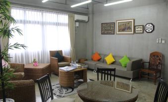 Myanandar Residence & Hotel